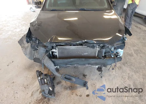 2014 Buick Lacrosse Leather Group z USA, uszkodzony, nr VIN 1G4GB5G36EF148904